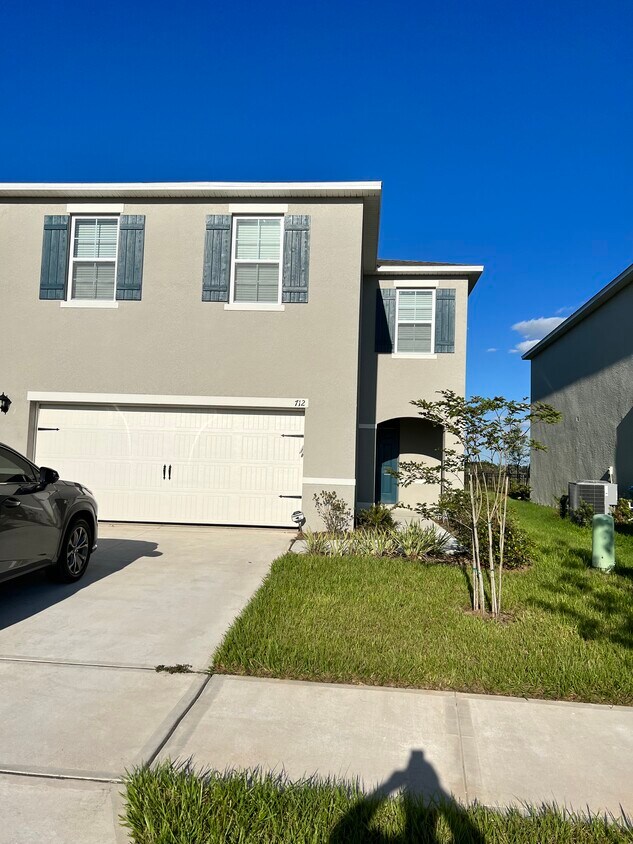 712 Brooklet Dr Davenport, FL 33837 Alquileres en Davenport, FL