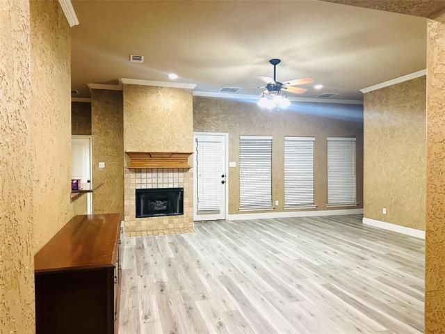 Building Photo - 9129 Nob Hill Dr