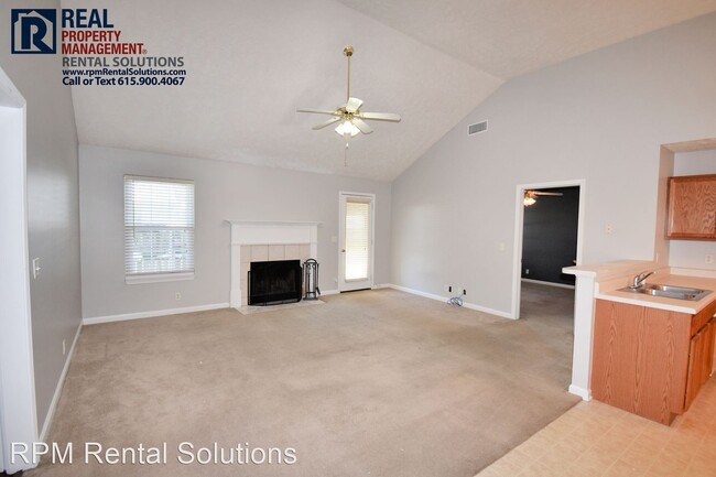 Building Photo - 3 br, 2 bath House - 3166 Holsted Dr.