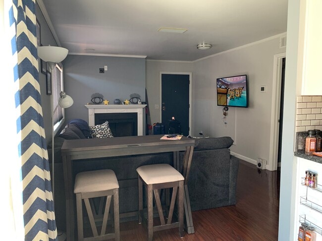 Sala de estar - 112 N Avenue 66