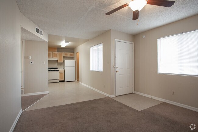 2HAB, 1BA - 800 ft² - Western Pellicano Apartments