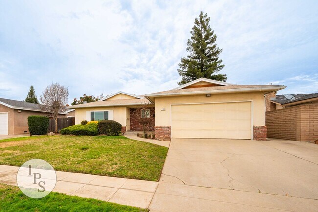 Building Photo - Fresno Eastside Home, 3BR/2BA, Modern Upgr...