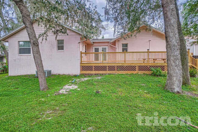 Building Photo - 312 Bahia Cir