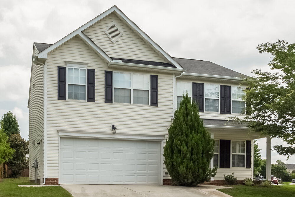 Foto principal - 1328 Marbank St