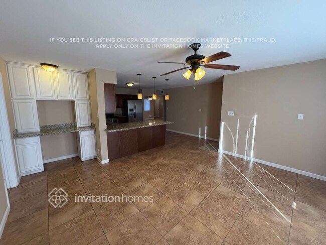 Foto del edificio - 2315 W St John Rd