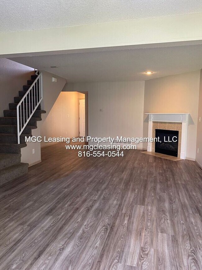 Foto del edificio - Enjoy the Lifestyle at South Garden Townhomes in Harrisonville!