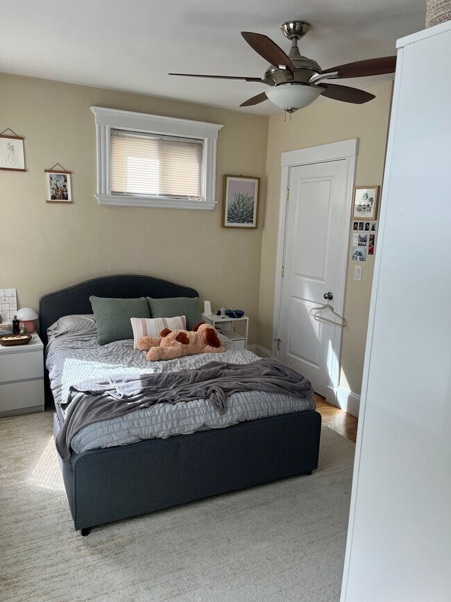 Foto del edificio - 3 bed/2 bath in Brighton