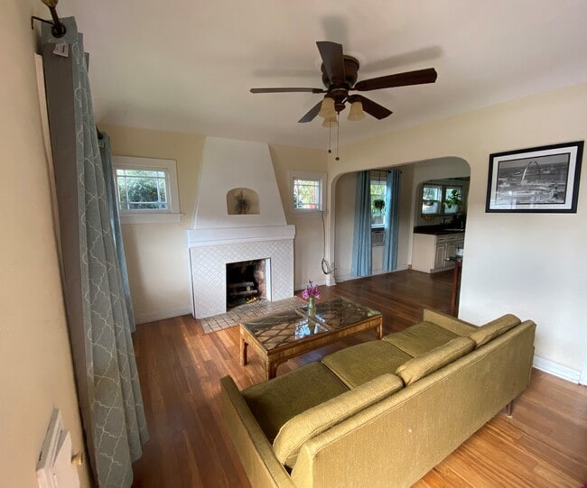 Living Room - 4389 Utah St.