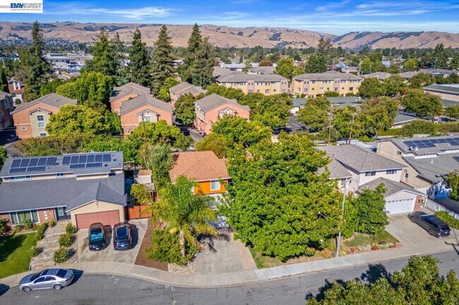 Foto del edificio - 4130 Wakefield Loop