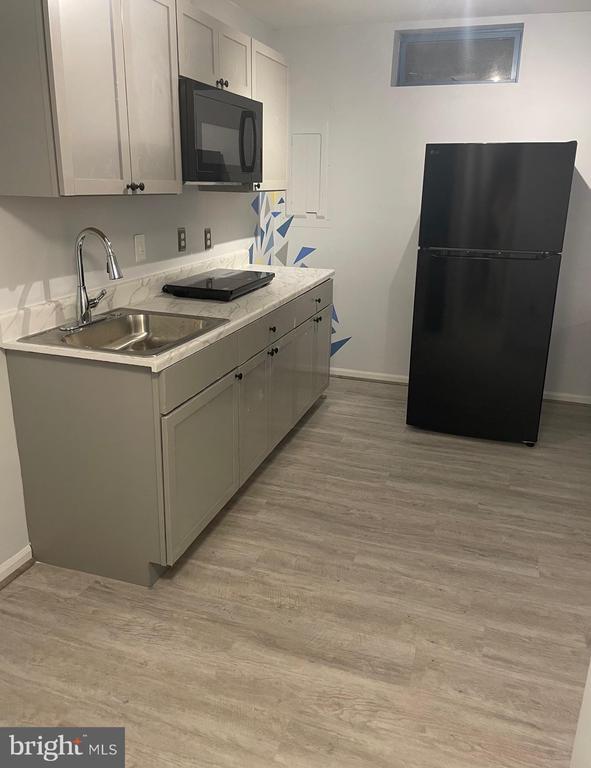 Foto del edificio - 7517 Westmore Dr