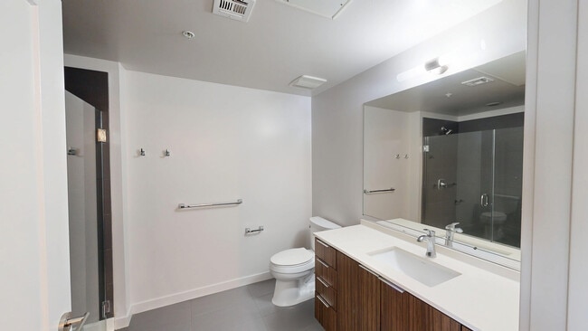 Interior Photo - The Residences on Jamboree