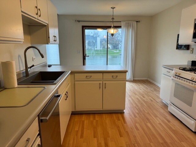 Photo - 134 Winchester Dr Townhome