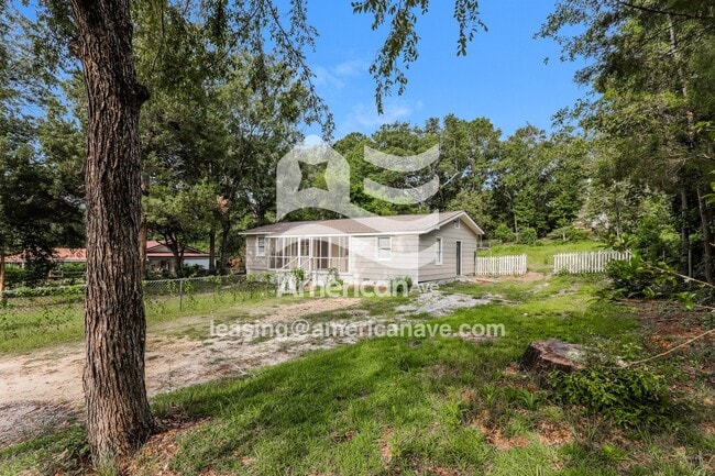 Building Photo - 2913 22nd Ave