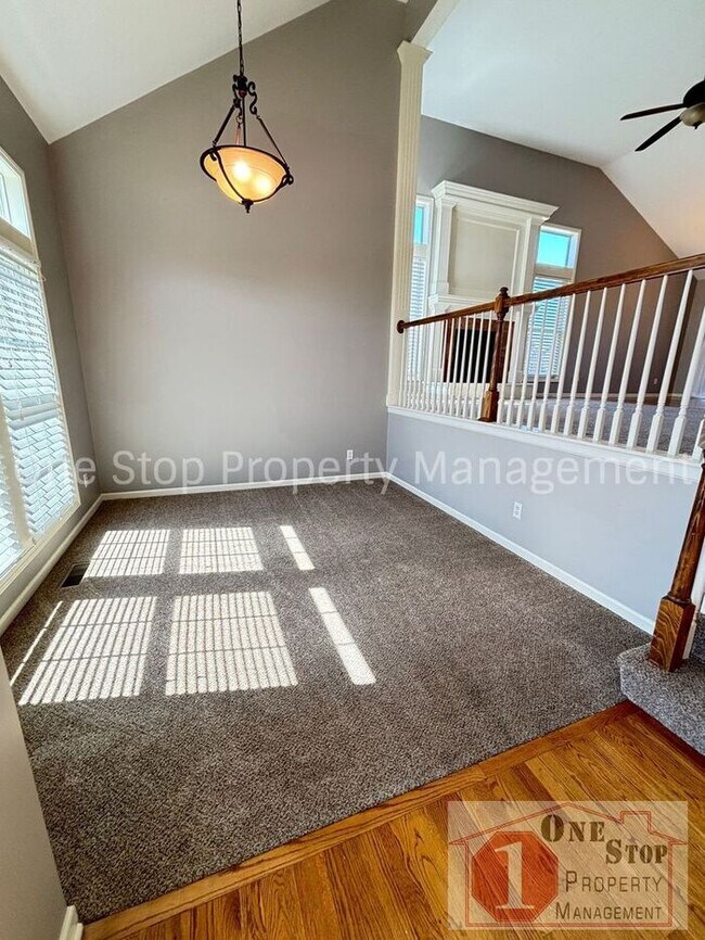 Foto del edificio - 5 Bedroom, 3 Bathroom California Split Sty...