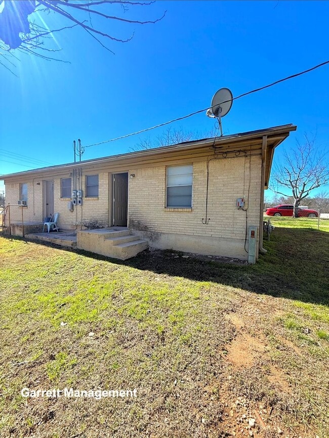 Building Photo - 705 Old Georgetown Rd