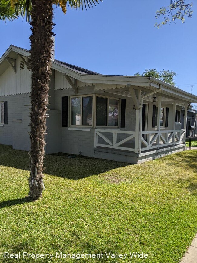 Building Photo - 3 br, 2 bath House - 2140 T Street