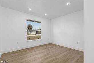 Building Photo - 6043 Birnam Wood Ln