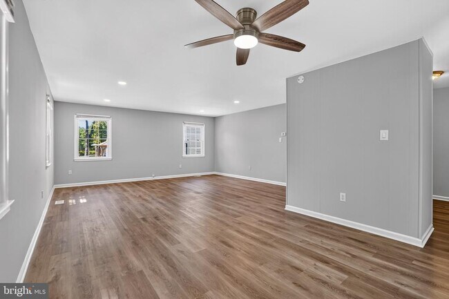 Foto del edificio - 4202 Marble Ln