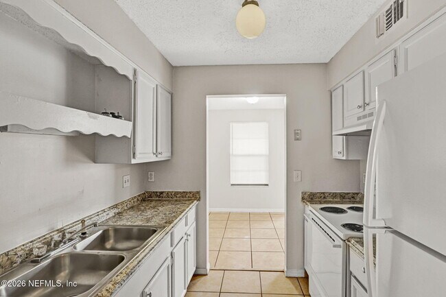 Building Photo - 478 Bentwood Ln