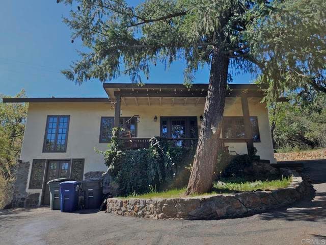 Building Photo - 3094 Blue Jay Dr