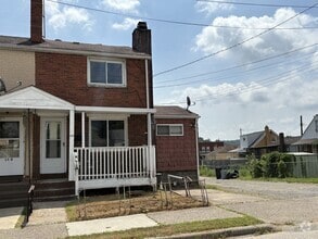 Building Photo - 14d Valley St