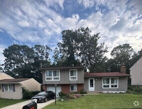 Building Photo - 7940 Covington Ave