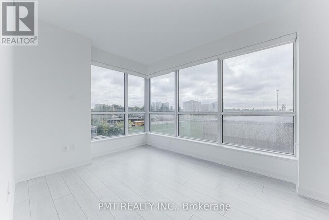 Building Photo - 31 Tippett Rd