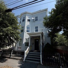 Building Photo - 28 Minot St