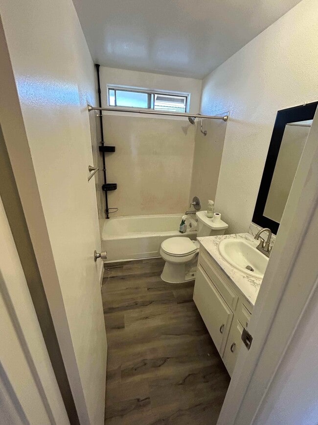 Building Photo - Volga