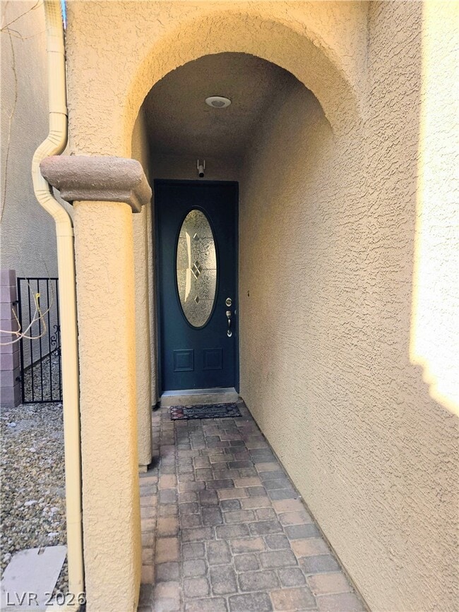 Building Photo - 9309 Night Mesa St