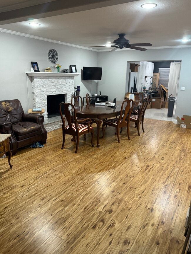 Foto del edificio - 731 Northwood Cir