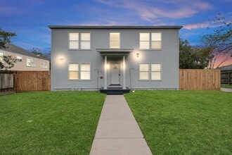 Building Photo - 116 Marian Ave