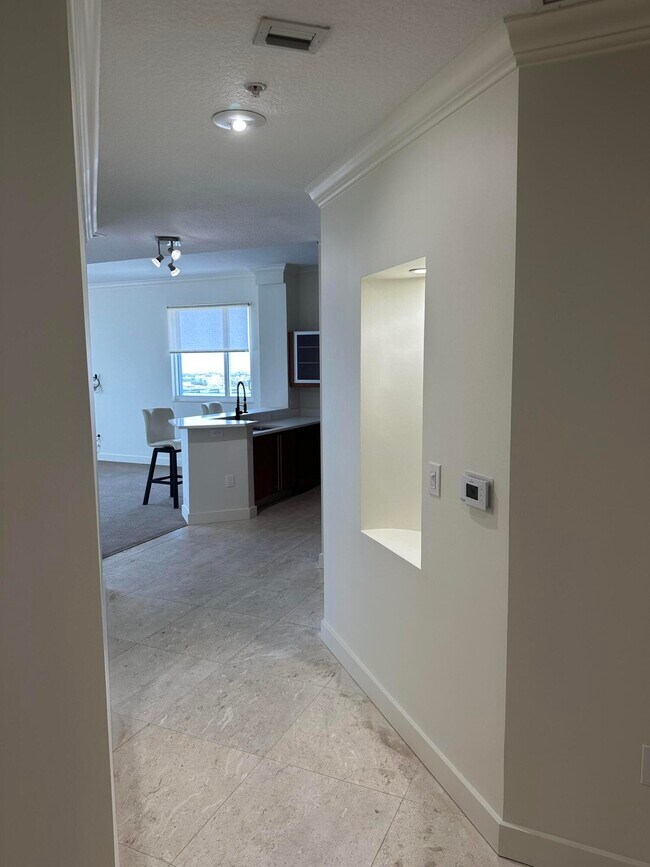 Foto del edificio - 1551 N Flagler Dr