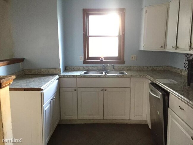 Foto del edificio - 2 br, 1 bath House - 107 S 18th St A Unit A
