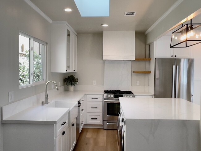 Skylight in kitchen - 4131 Lincoln Ave