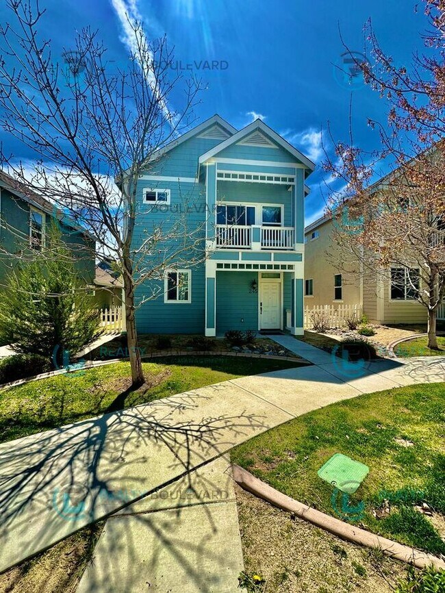 Building Photo - Welcome to your dream home!
