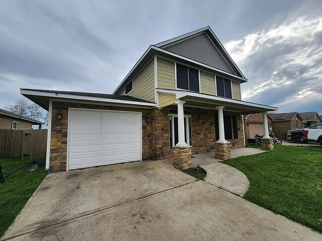 Foto del edificio - 2318 Tracy Ln