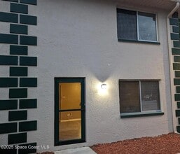 Building Photo - 1880 Murrell Rd