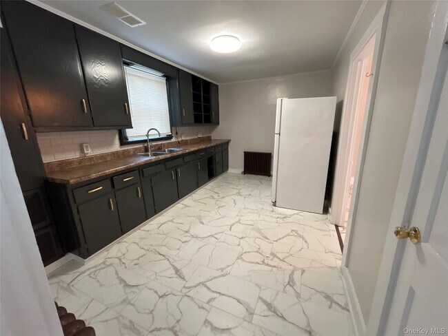 Foto del edificio - 5-5 Millerton Green Cir