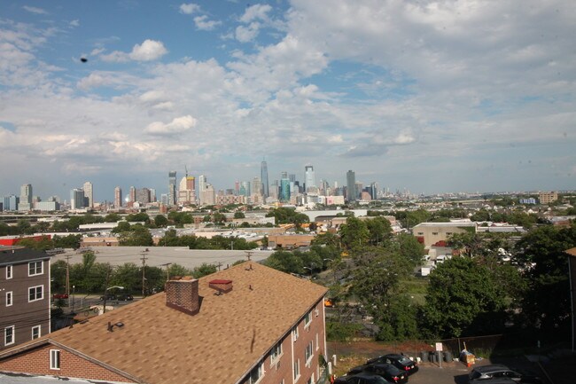 Foto del edificio - 45 Clifton Pl