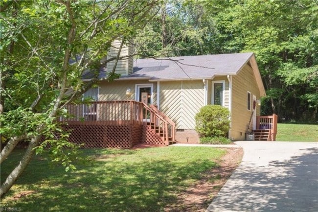 Foto del edificio - 204 Brambleton Ct