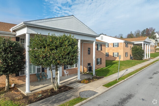 Foto del edificio - Preble Arms Apartments