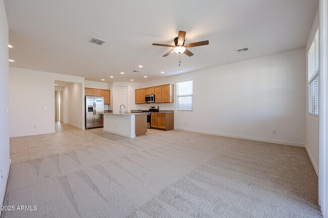 Building Photo - 25237 N 172nd Dr