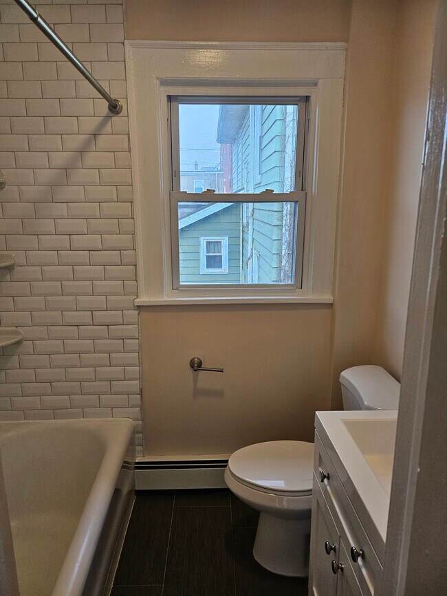 Bathroom - 225 Tontine Ave