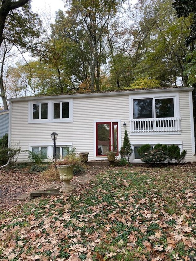 Foto principal - Single Family Home in Reston