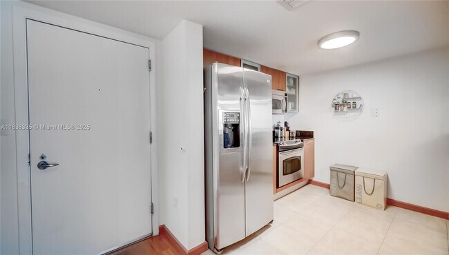 Foto del edificio - 1800 N Bayshore Dr