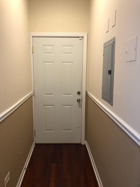 Foto del edificio - 7654 S Colfax Ave