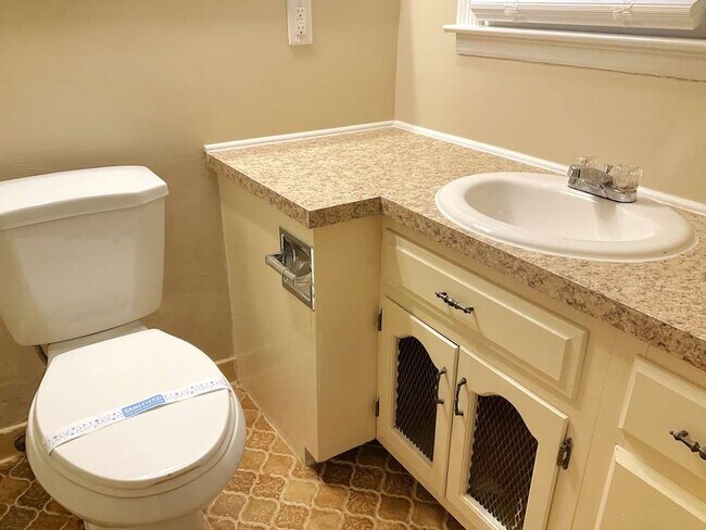 Foto del edificio - 680 Foxcroft Cir SE