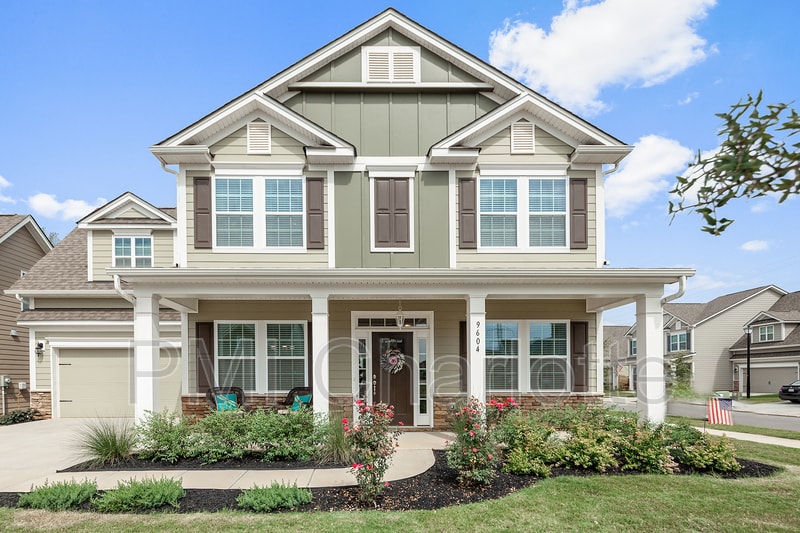 Foto principal - 9604 Rayneridge Drive