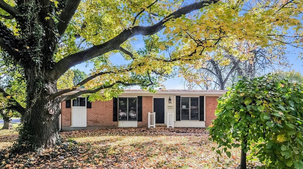 Primary Photo - 540 Humes Ln